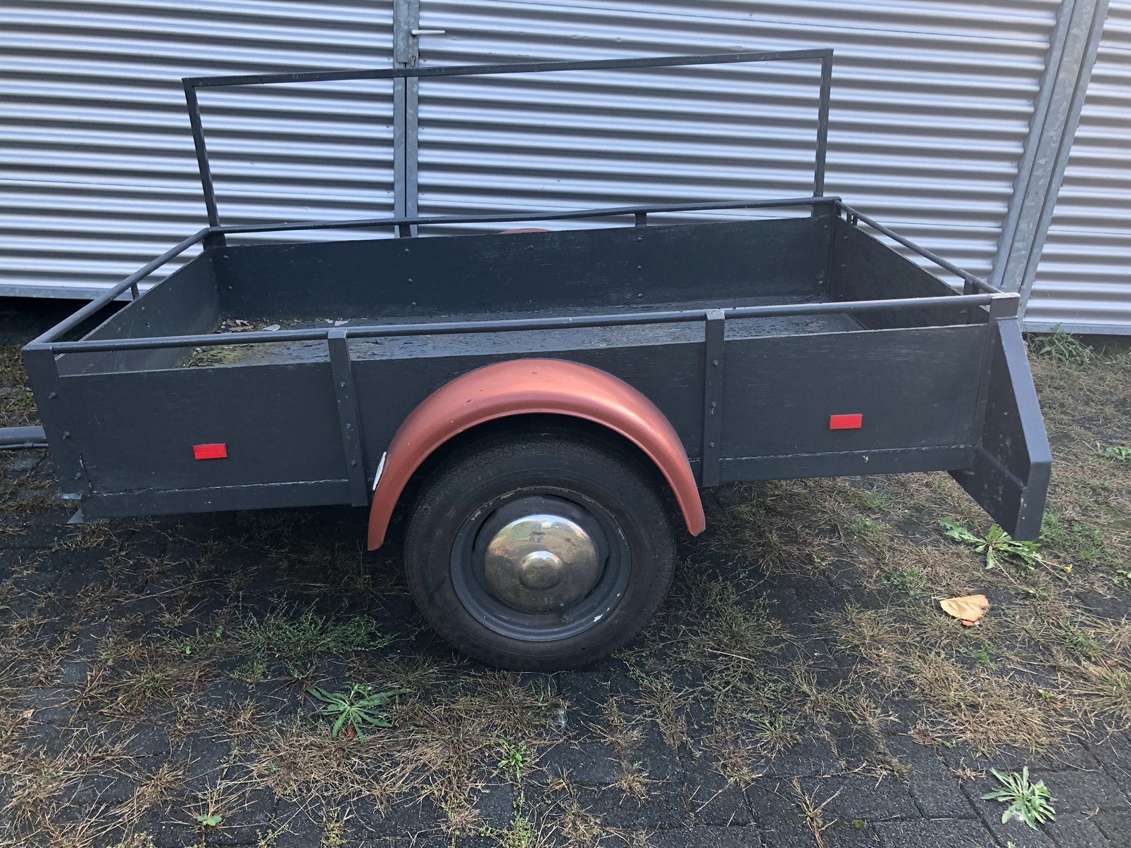 kleine  aanhanger opknapper, Ophalen
