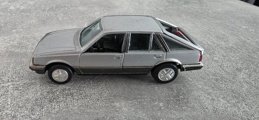 Miniatuur auto`s, Ophalen, Gebruikt