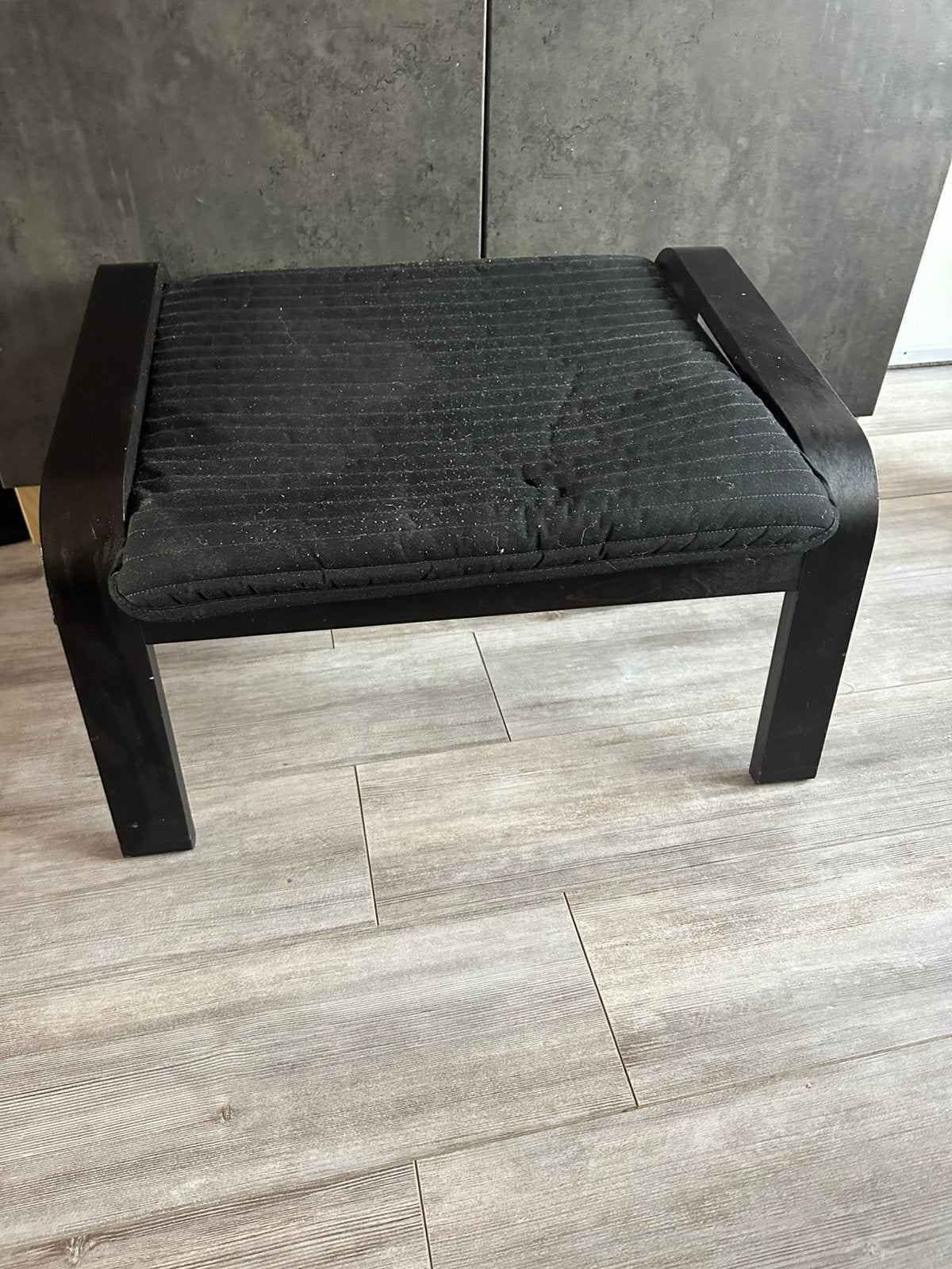 Ikea Poang voetenbankje, Ophalen, Gebruikt
