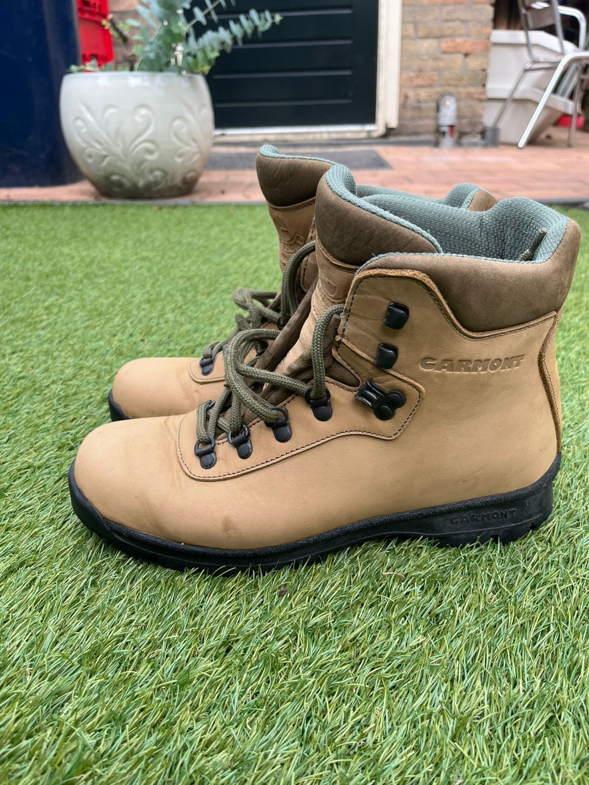 Garmont bergschoenen maat 43  / 9,5 usa, Ophalen of Verzenden, Nieuw, Schoenen