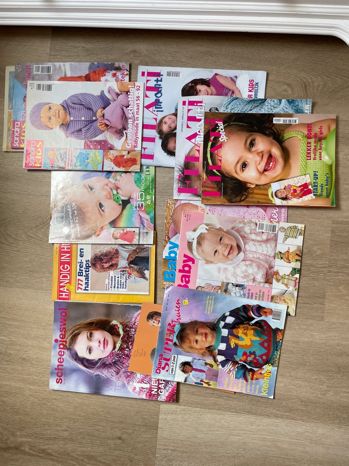 Diverse brei- en haaktijdschriften voor baby's en kinderen, Boeken, Ophalen, Gelezen, Overige typen