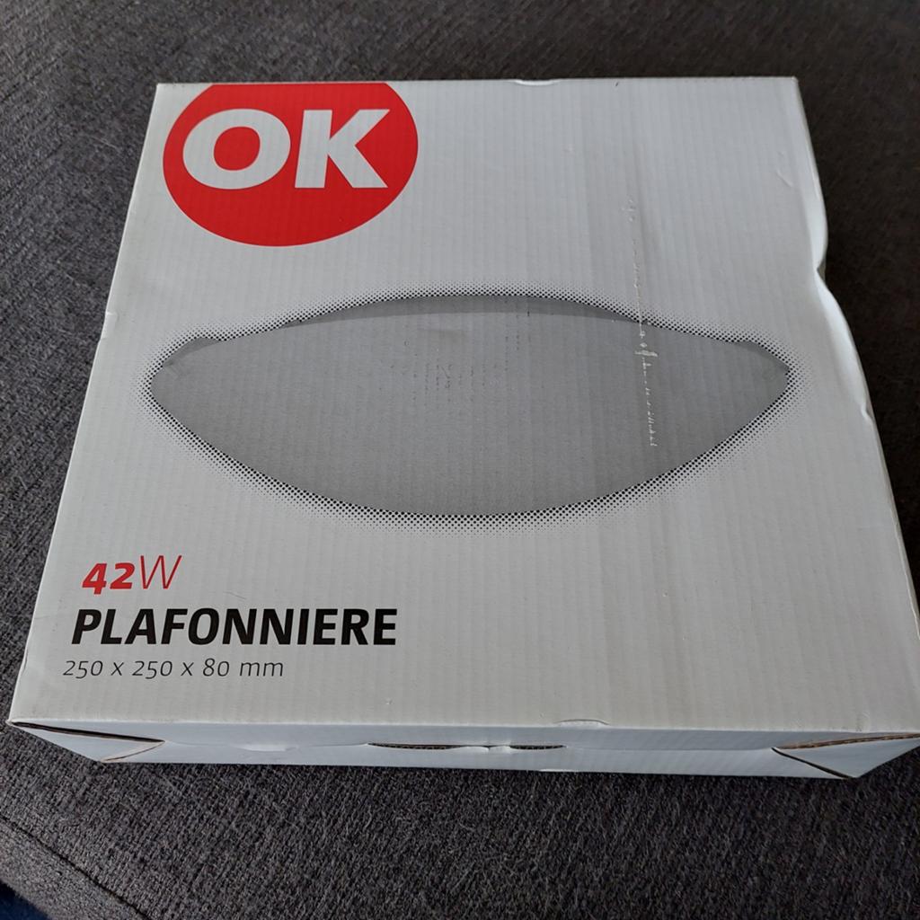 Nieuwe OK Plafonnière 42W - 250x250x80 mm, Ophalen, Nieuw, Metaal, Modern, Functioneel