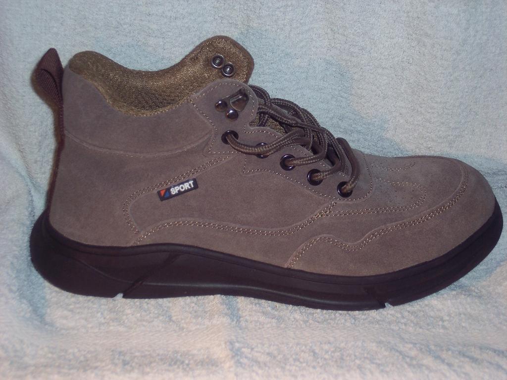 Veiligheidsschoenen / Werkschoenen Mt 44/S3 NIEUW !!! TAUPE, Overige kleuren, Onbekend, Nieuw, Ophalen of Verzenden