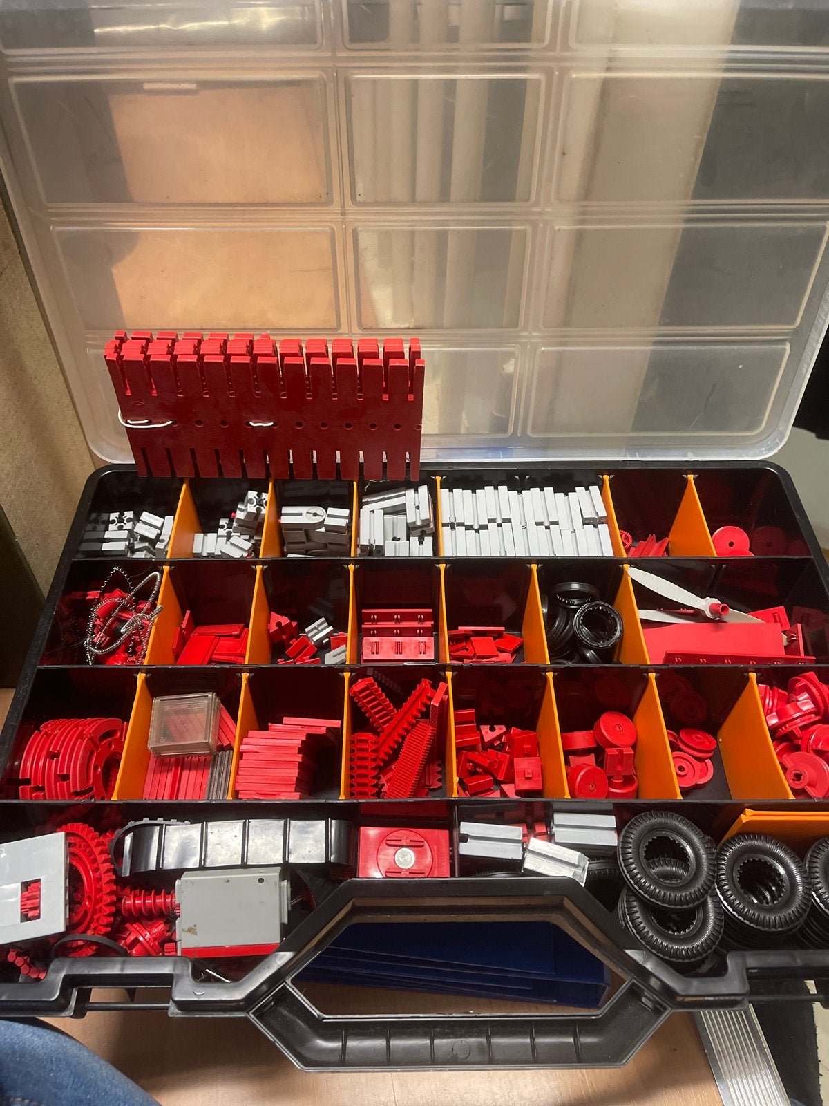 Grote set Fishertechnic onderdelen in opbergkoffer, Ophalen of Verzenden, Gebruikt, Overige merken