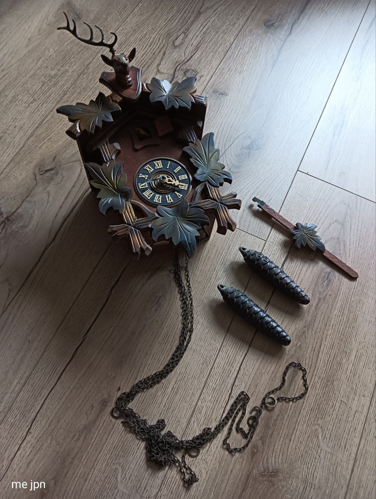 Koekoeksklok oud zonder uurwerk .en radio en fietsendrager ., Huis en Inrichting, Woonaccessoires | Klokken, Ophalen, Wandklok