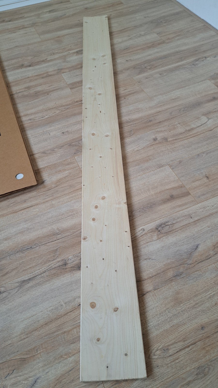 Houten plank - Vuren - 240 cm lang, 19,5 cm breed, 2 cm di, Doe-het-zelf en Verbouw, Ophalen, Minder dan 25 mm, Zo goed als nieuw