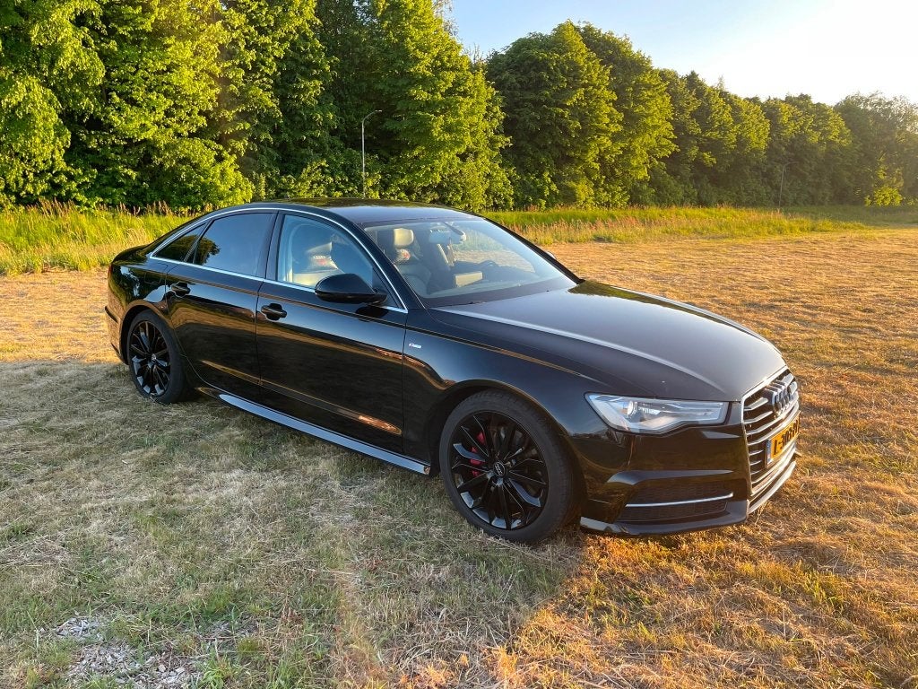 Audi A6 3.0 TDI 218pk S-Line 2016 Zwart, Auto's, Audi, 197 €/maand, 2000 kg, Leder, Diesel