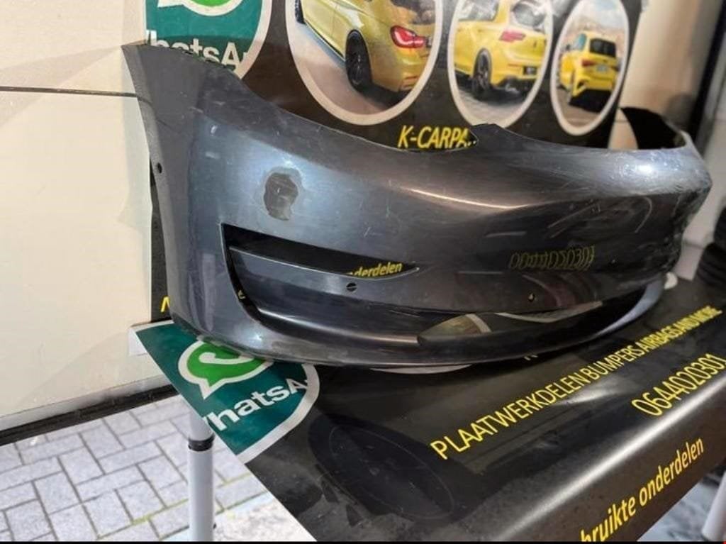 Voorbumper Tesla Origineel Bumper 6xPDC bj.2017-2022, Info@fabrikant.eu, Ophalen of Verzenden, Bumper, Fabrikant BV