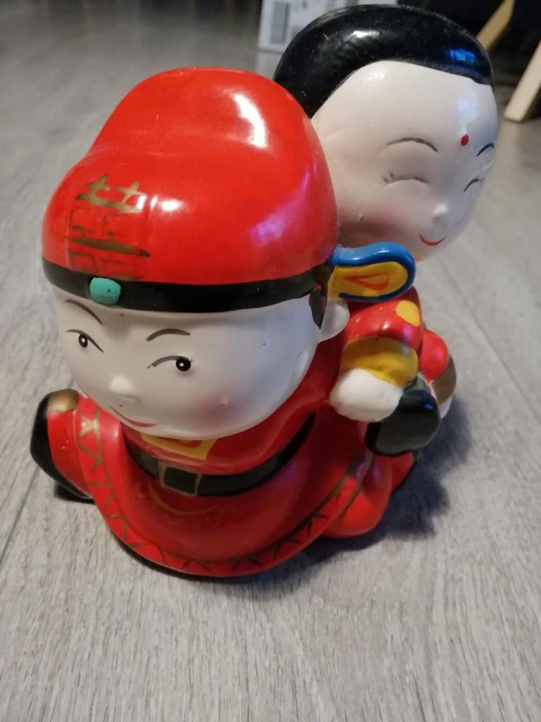 Mooie, bijzondere Chinese / Japanse spaarpot, Verzamelen, Spaarpotten, Ophalen of Verzenden, Steen, Aardewerk of Keramiek, Overige thema's