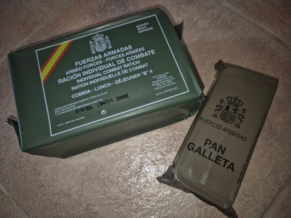 Spaans MRE Combat Ration B4 met crackers (BBD 31.12.2026), Ophalen of Verzenden
