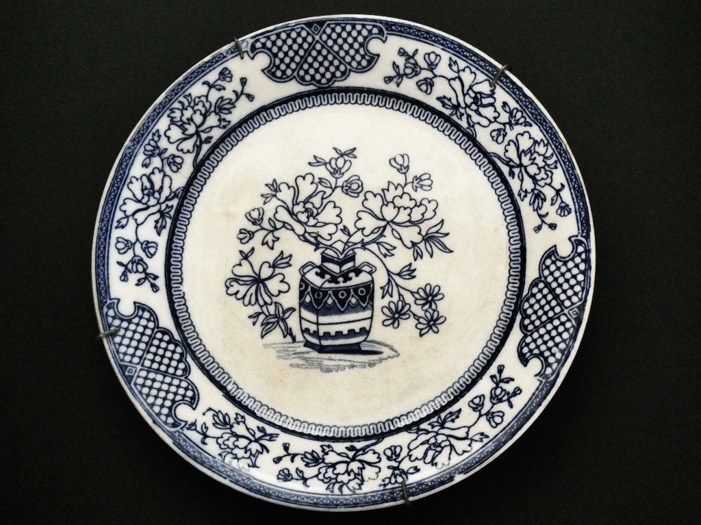 Groot bord schotel van Petrus Regout Flora 42 cm. standaard, Antiek en Kunst, Ophalen of Verzenden