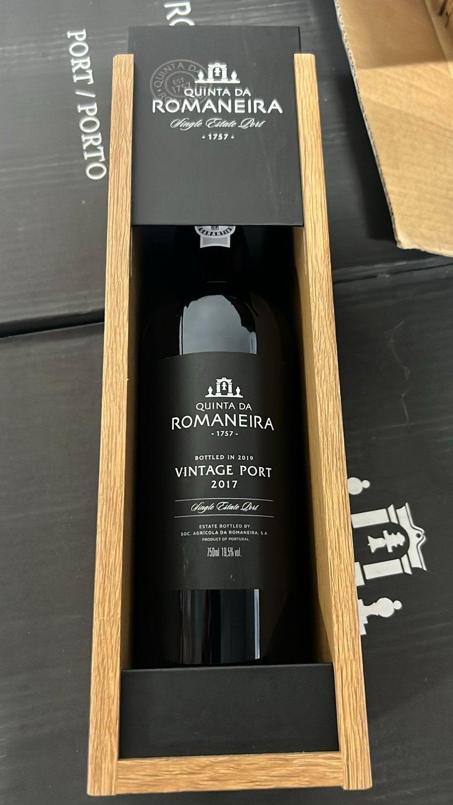 QUINTA DA ROMANEIRA VINTAGE PORT 2017 in mooi kistje ️, Port, Ophalen of Verzenden, Zo goed als nieuw, Vol