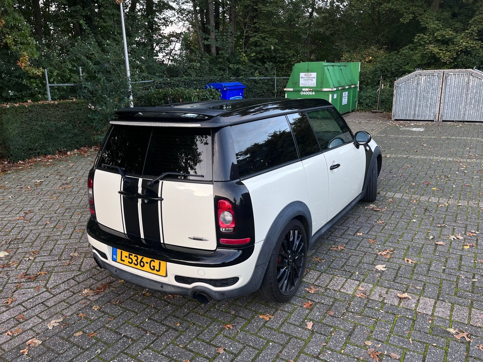 Mini Cooper JCW Clubman, Auto's, Voorwielaandrijving, Zwart, 4 cilinders, 4 stoelen