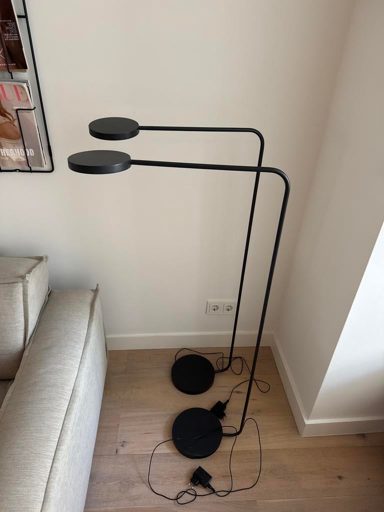 IKEA x HAY vloerlamp zwart met touch verlichting, Ophalen, Zo goed als nieuw, Metaal, 150 tot 200 cm