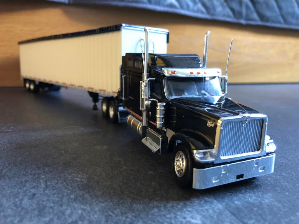 Tonkin International Eagle met belly trailer, Hobby en Vrije tijd, Modelauto's | 1:50, Nieuw, Bus of Vrachtwagen, Wsi, Ophalen of Verzenden