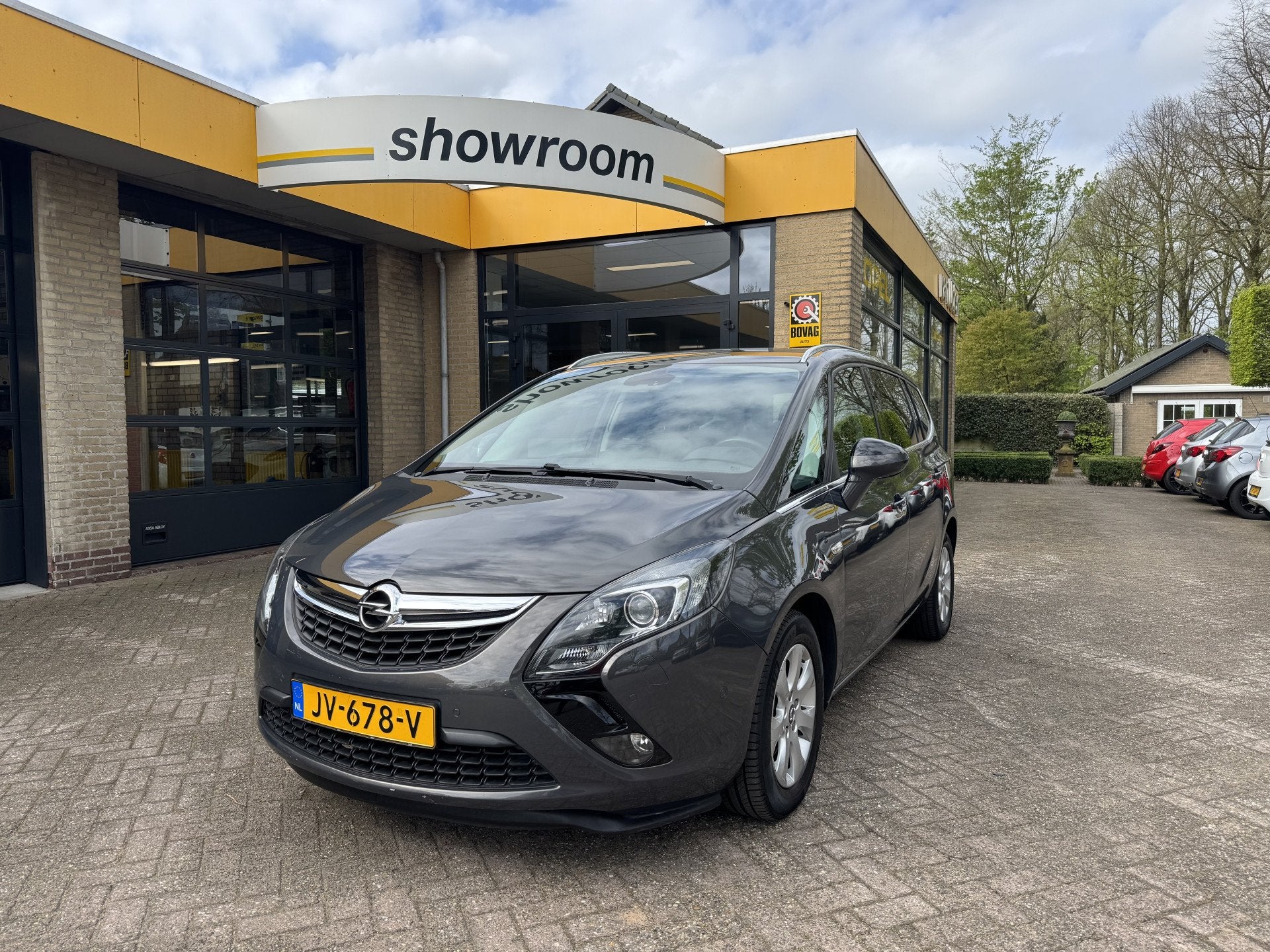 Opel Zafira Tourer 1.4 Turbo 140PK Business+ 7Pers Automaat, Auto's, Opel, Dealer onderhouden, 15 km/l, Gebruikt, Euro 6