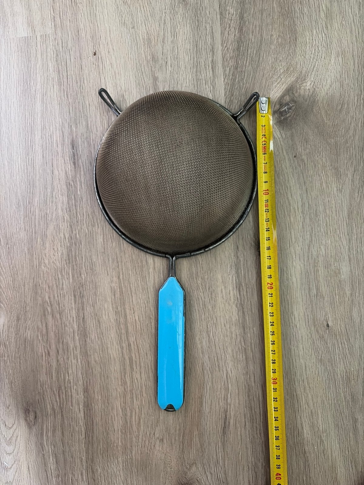 Vintage Keuken Zeef met Blauw Handvat - Metaal, Huis en Inrichting, Keuken | Keukenbenodigdheden, Ophalen of Verzenden, Metaal