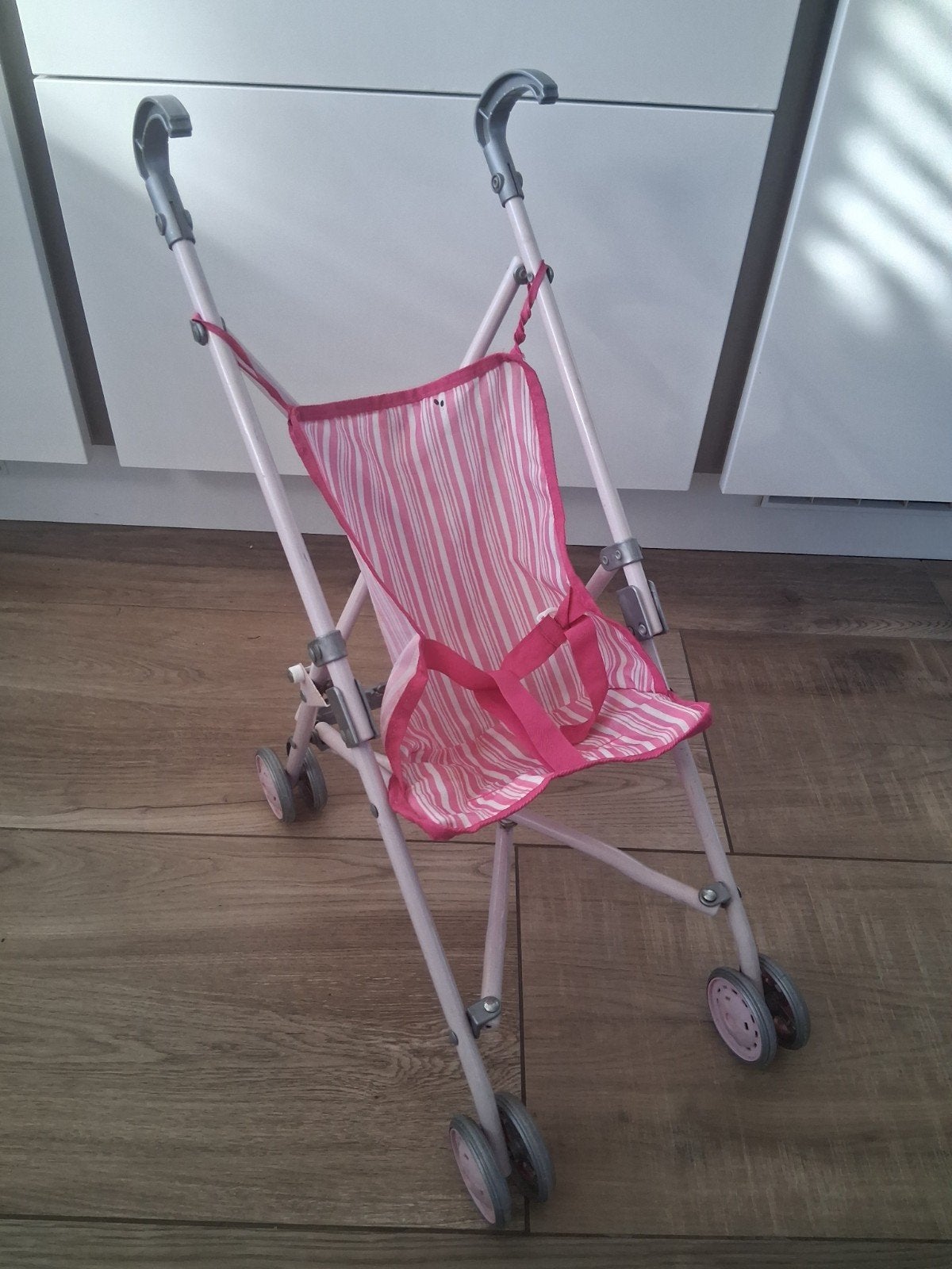 Roze poppenbuggy met uitwasbare hoes, Kinderen en Baby's, Ophalen of Verzenden, Gebruikt, Overige typen