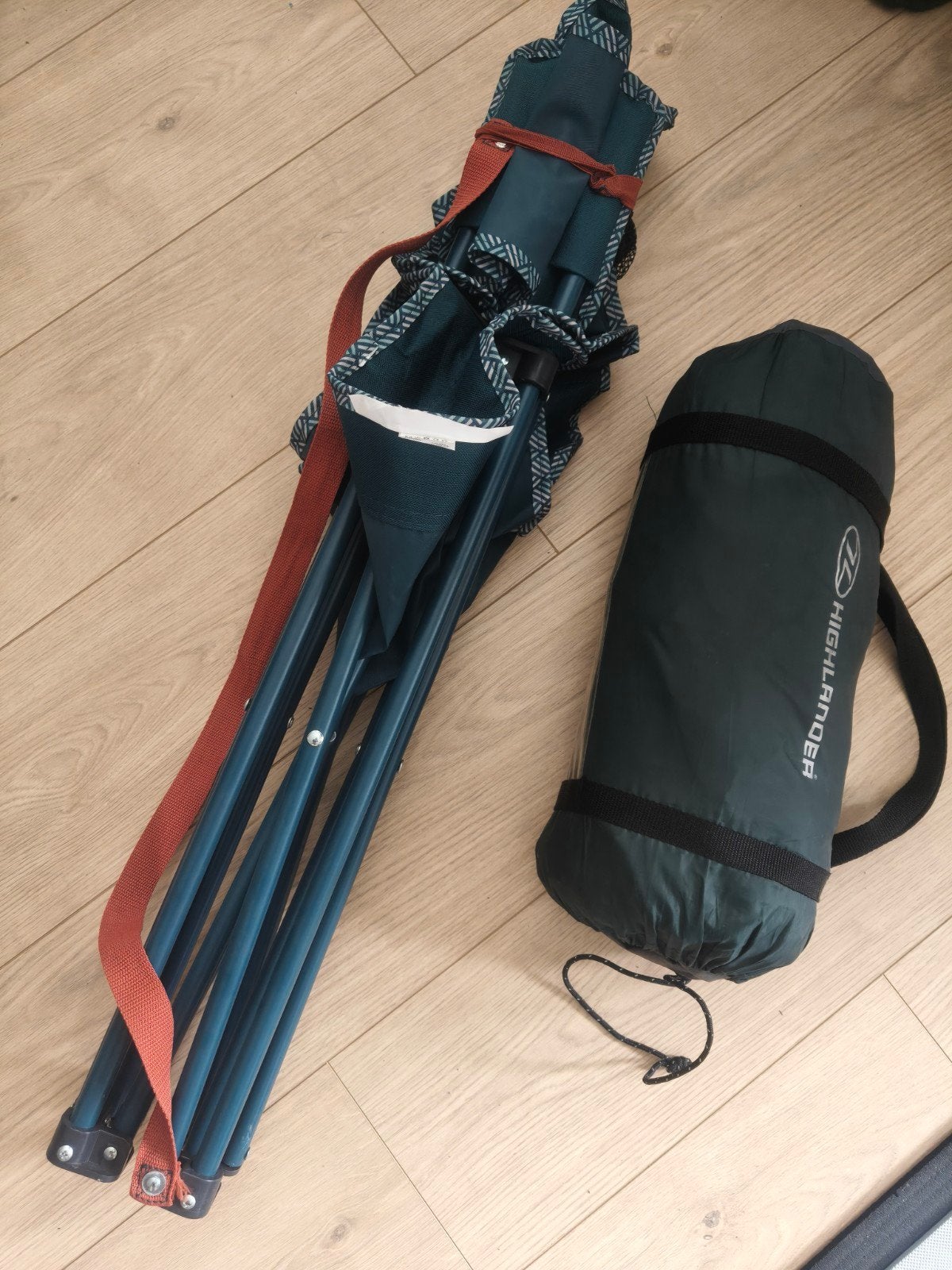 2 slaapzakken en stoel camping kamperen bivak, Ophalen of Verzenden, Zo goed als nieuw, Tot en met 2