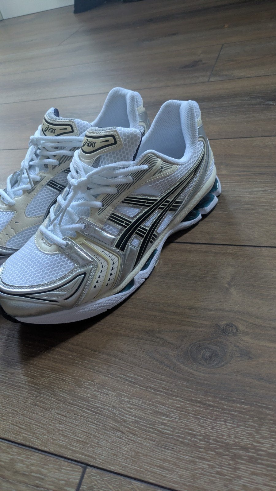 Asics Kayano 14, Ophalen of Verzenden, Schoenen