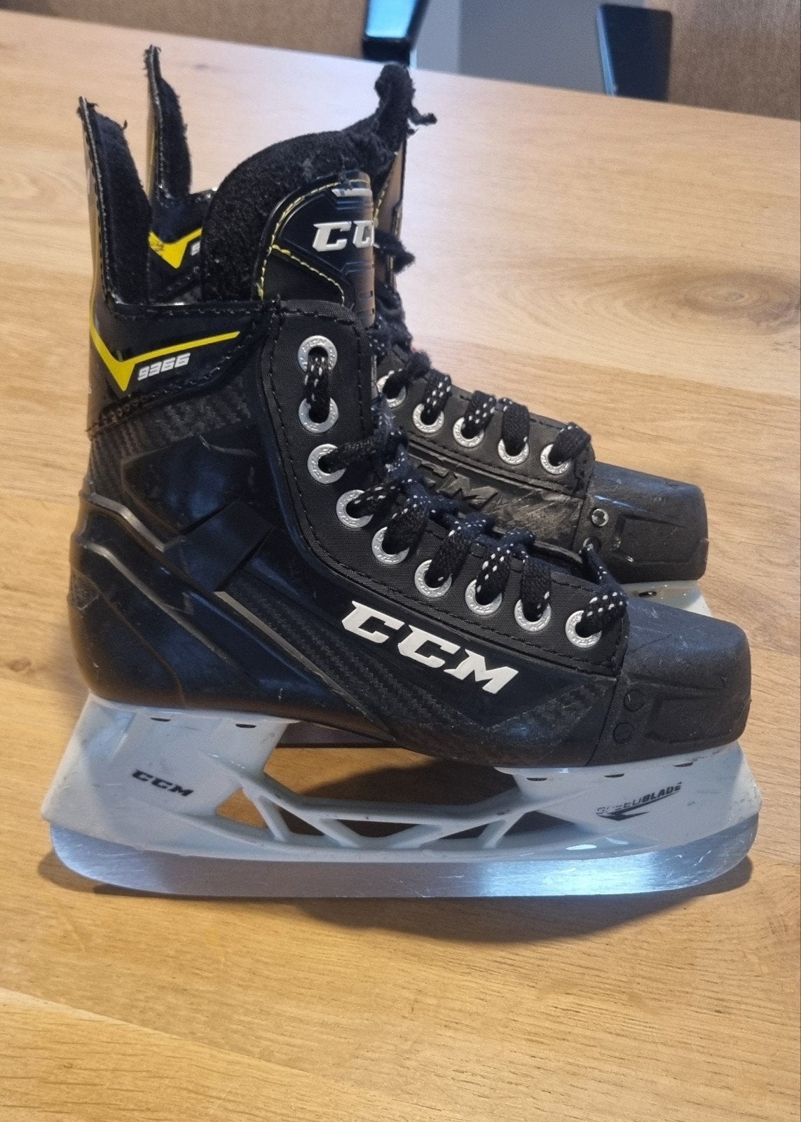 CCM Supertracks 9366 maat 3/36, Ophalen of Verzenden, Gebruikt, Schaatsen