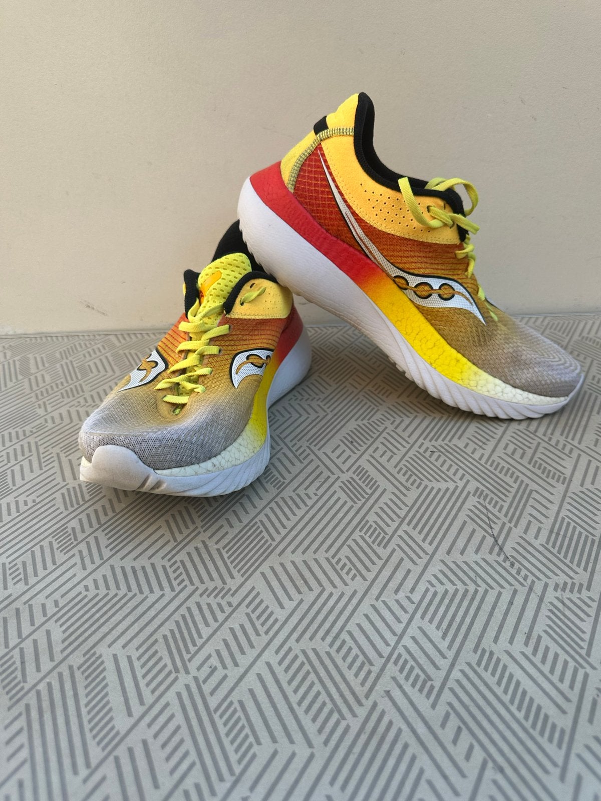 Saucony Kinvara Pro Hardloopschoenen Maat 44, Overige kleuren, Ophalen of Verzenden, Sneakers of Gympen, Zo goed als nieuw