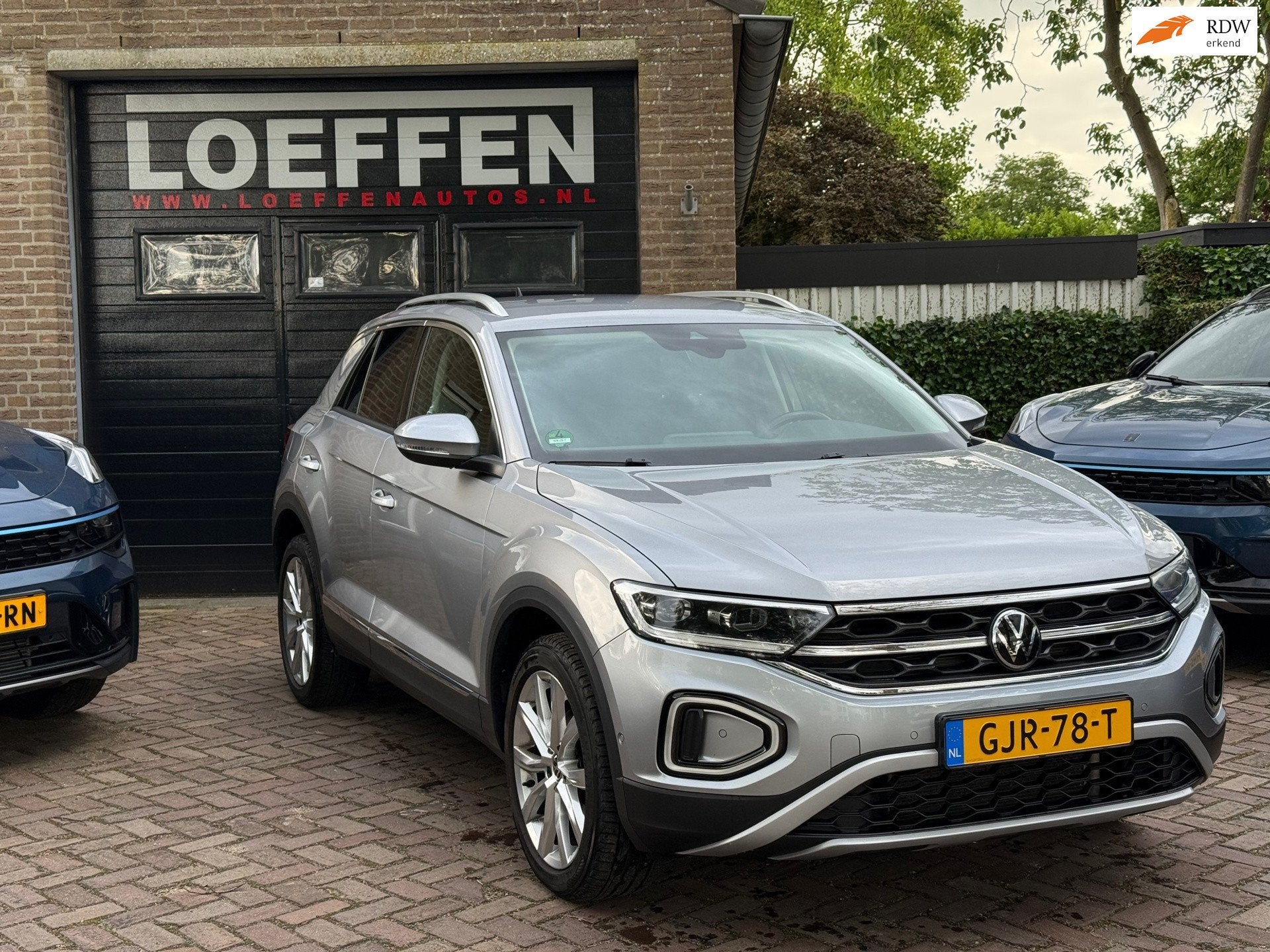 Volkswagen T-ROC 1.5 TSI Style Stuur+stoel verw, Trekhaak, 4 cilinders, 150 pk, SUV of Terreinwagen, 1500 kg
