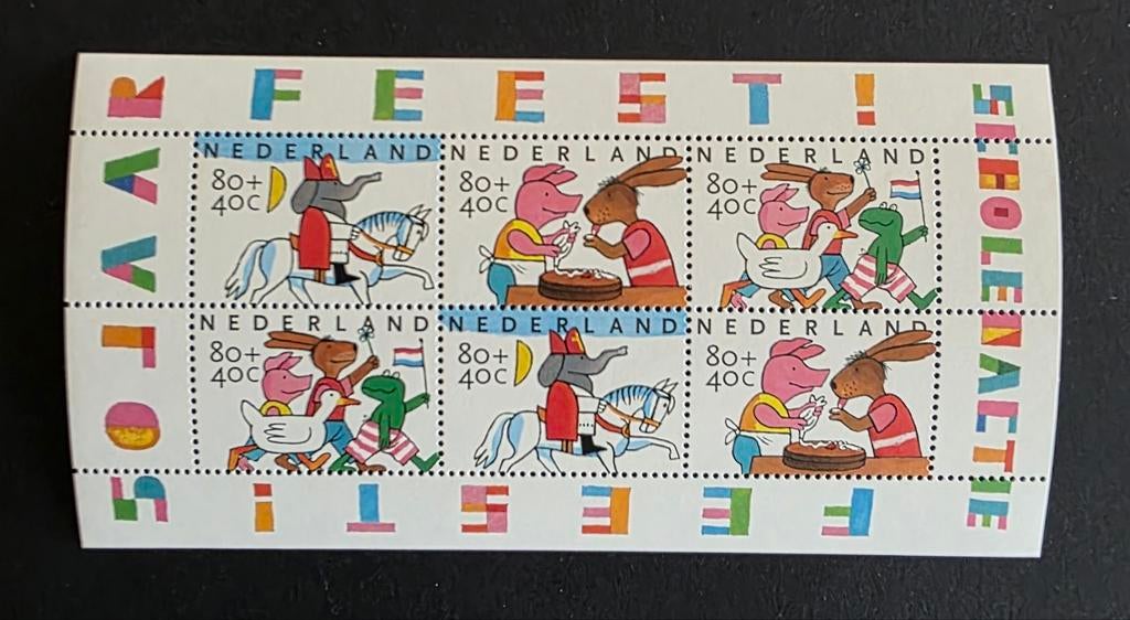 Nederland Feest! Postzegelvel - Kinderpostzegels, Ophalen of Verzenden, Na 1940, Postfris