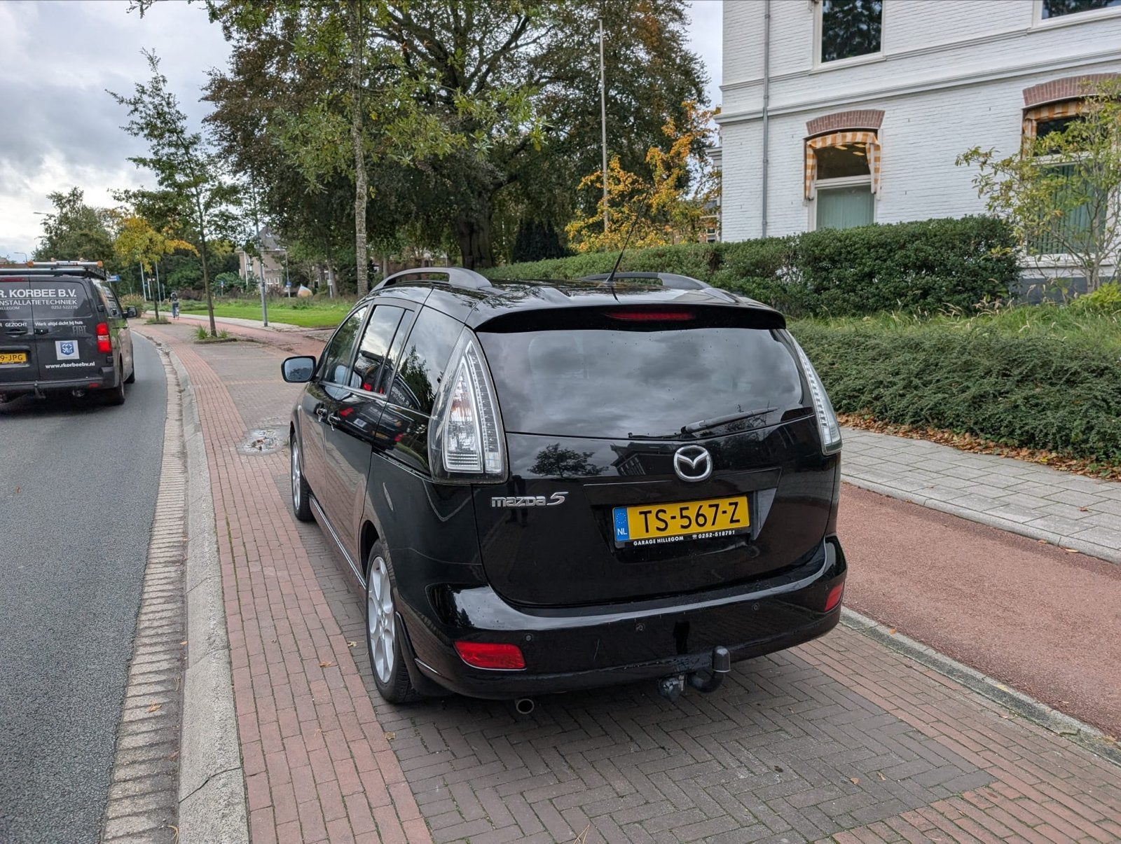 Mazda 5 2.0 Automaat| 7-persoons | trekhaak | standkachel, Auto's, 145 pk, 4 cilinders, 7 stoelen, Zwart