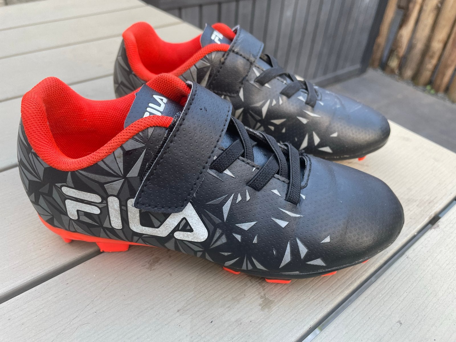 Fila voetbalschoenen kind maat 33, Ophalen of Verzenden, Zo goed als nieuw, Schoenen