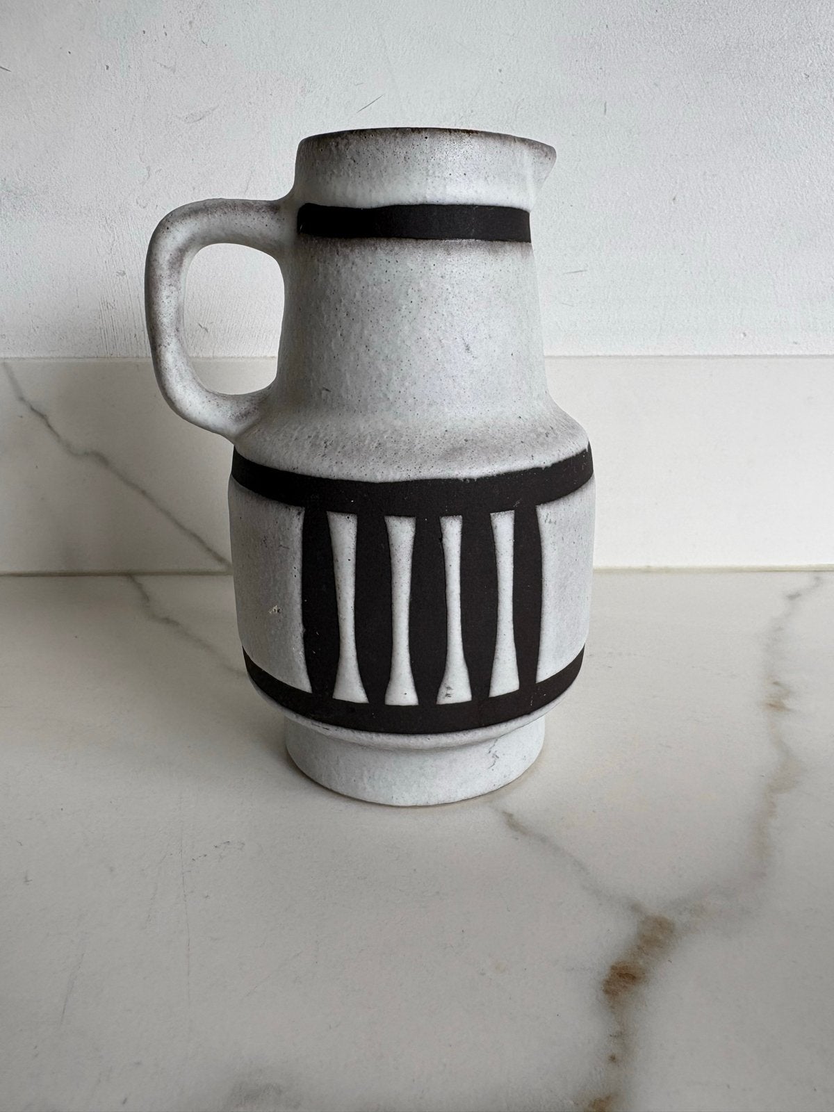 Vintage West Germany vaas/kan geel/wit/zwart 18 cm, Ophalen of Verzenden