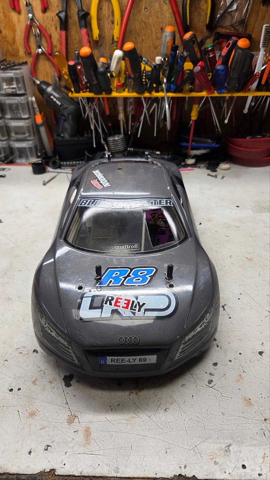 Te koop leuke carson, Gebruikt, Ophalen of Verzenden, Schaal 1:10, Auto onroad
