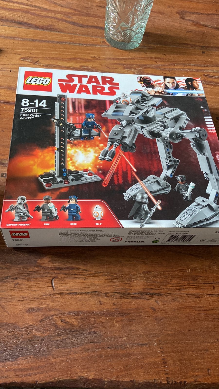 Lego starwas 75102 sealed, Ophalen of Verzenden, Zo goed als nieuw, Actiefiguurtje