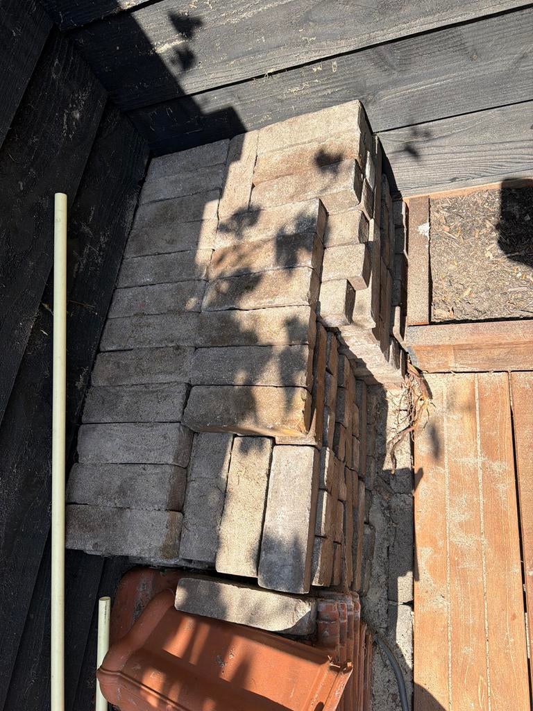 Ca. 230 stenen / 3 m² gratis af te halen, Ophalen of Verzenden, Gebruikt