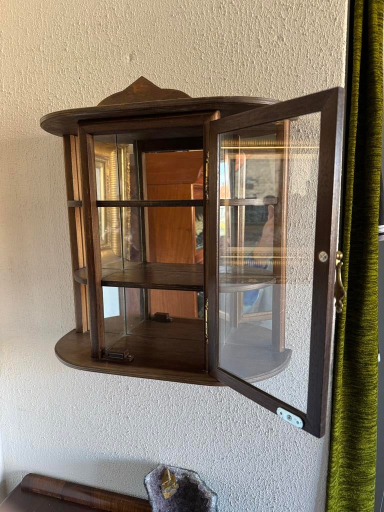 Vintage wandvitrinekastje met glazen deurtjes, Ophalen, Minder dan 50 cm, Gebruikt, Minder dan 25 cm