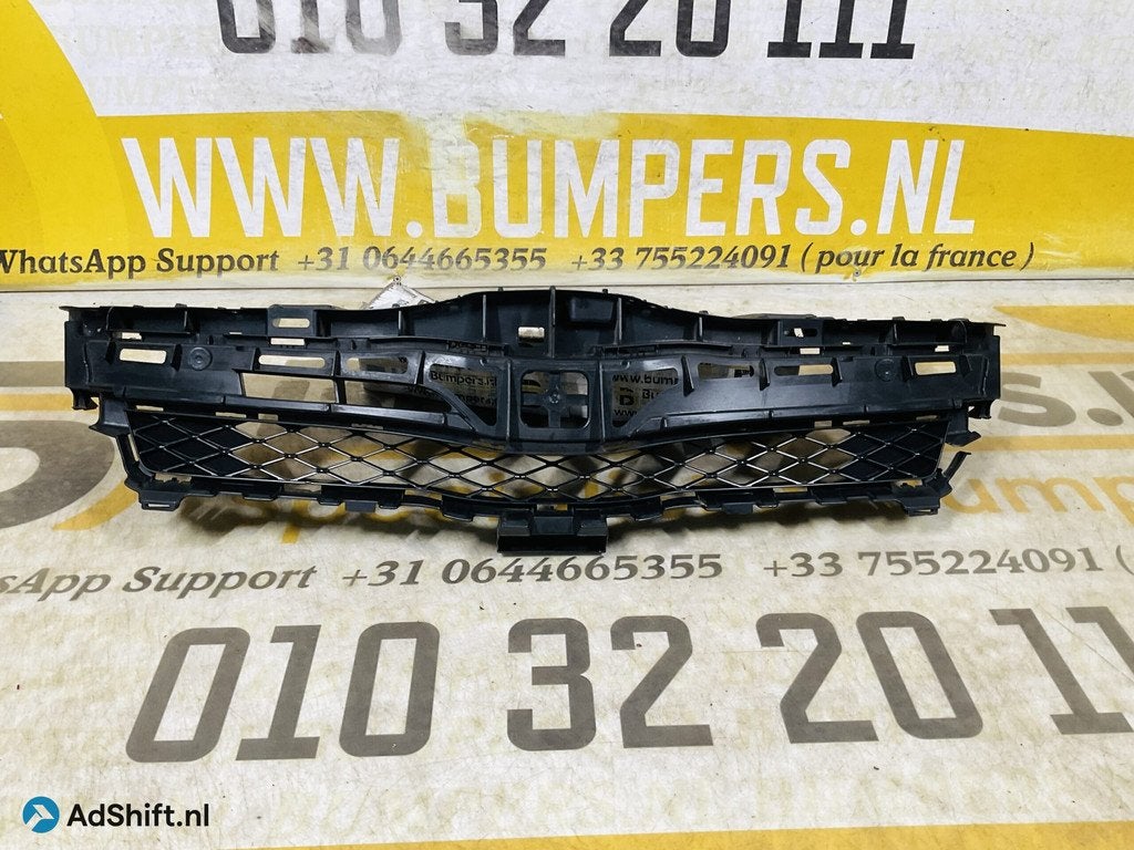 Grill Toyota Auris Hybrid 2008-2012 53114-02220 Voorbumper G, Auto-onderdelen, Carrosserie en Plaatwerk