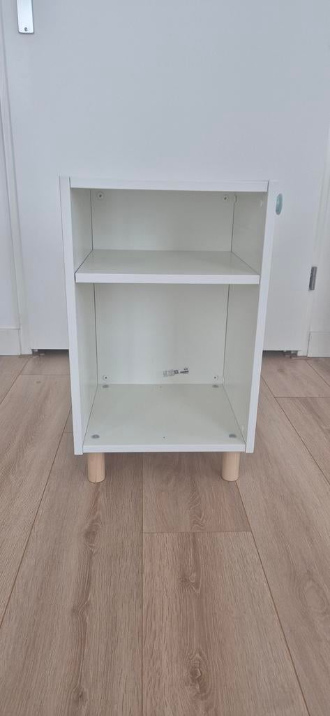 IKEA Smussla bijzettafel / nachtkastje - wit, Ophalen, Minder dan 45 cm, Zo goed als nieuw, Minder dan 55 cm