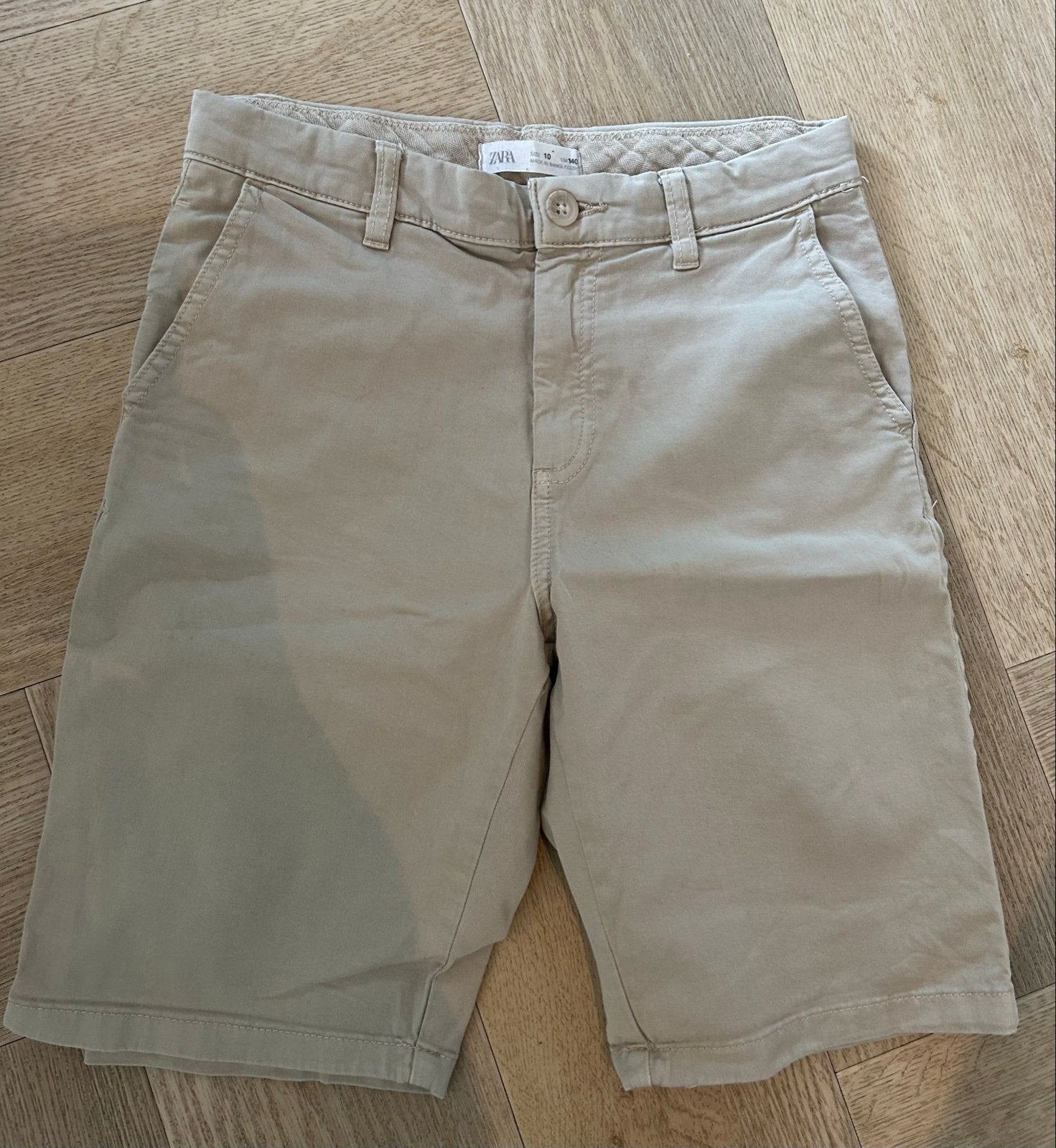 Zara Chino korte broek maat 140, Ophalen of Verzenden, Zo goed als nieuw, Jongen, Broek