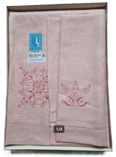 100% Linnen Vintage Badhanddoek en Gastendoekje Roze, Huis en Inrichting, Ophalen of Verzenden, Nieuw, Roze, Handdoek