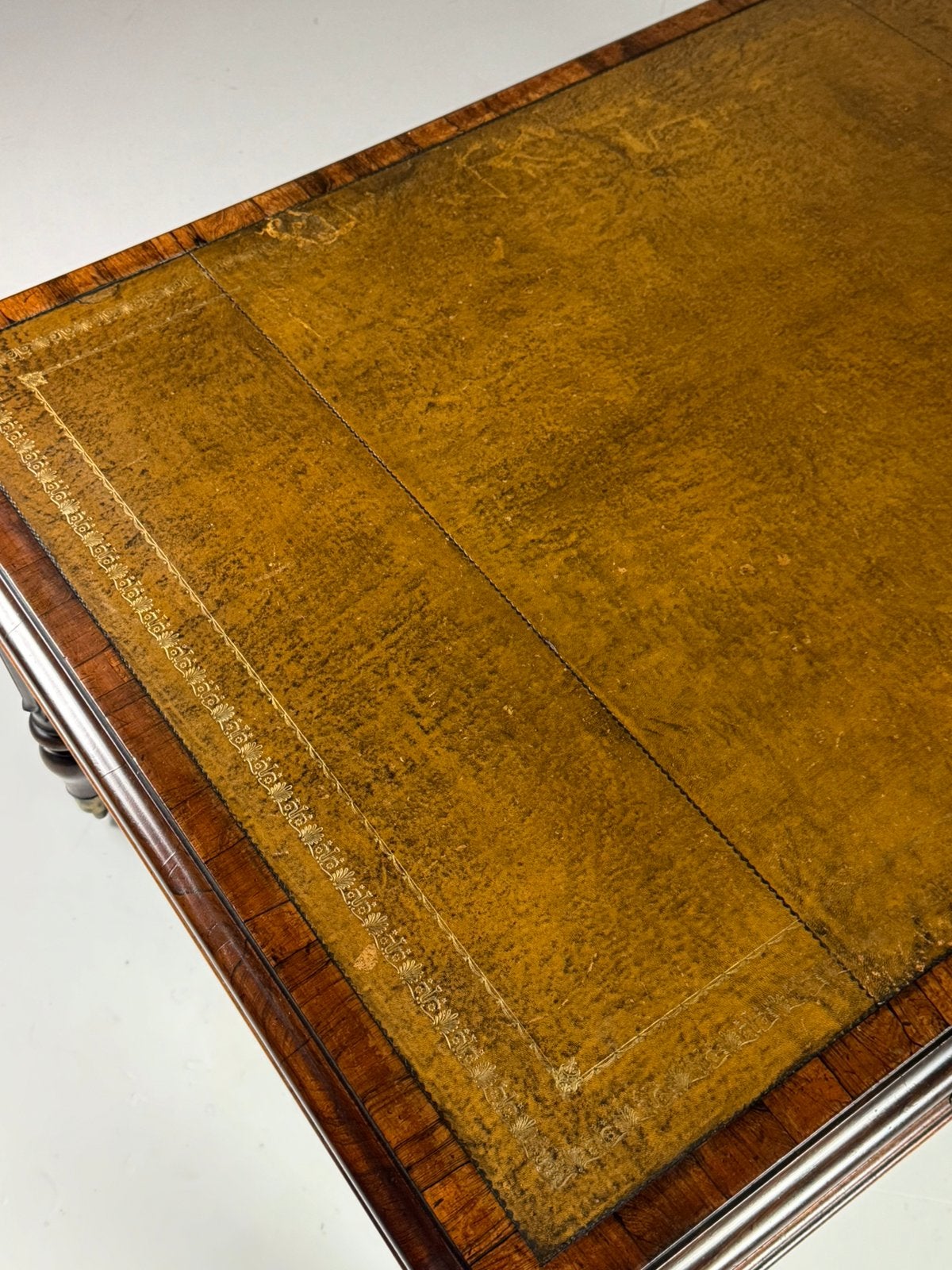 Engelse schrijftafel ca. 1900, Ophalen