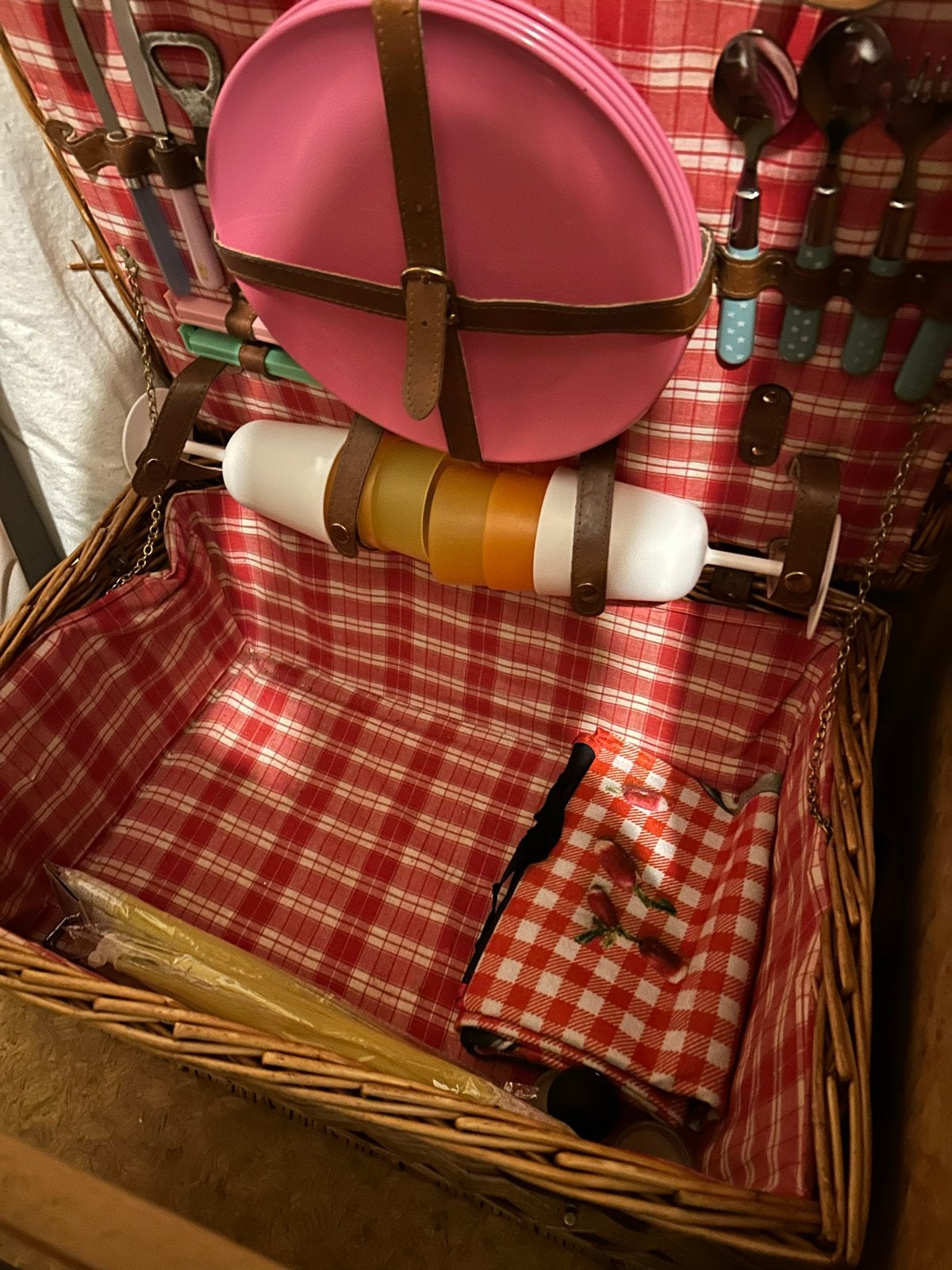 Complete picknickmand - Nooit gebruikt, Ophalen, Zo goed als nieuw