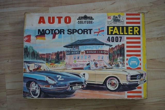 Faller AMS 4007 - Grundpackung Solitude Jaguar und Mercedes, Overige merken, Ophalen of Verzenden, Elektrisch, Racebaan