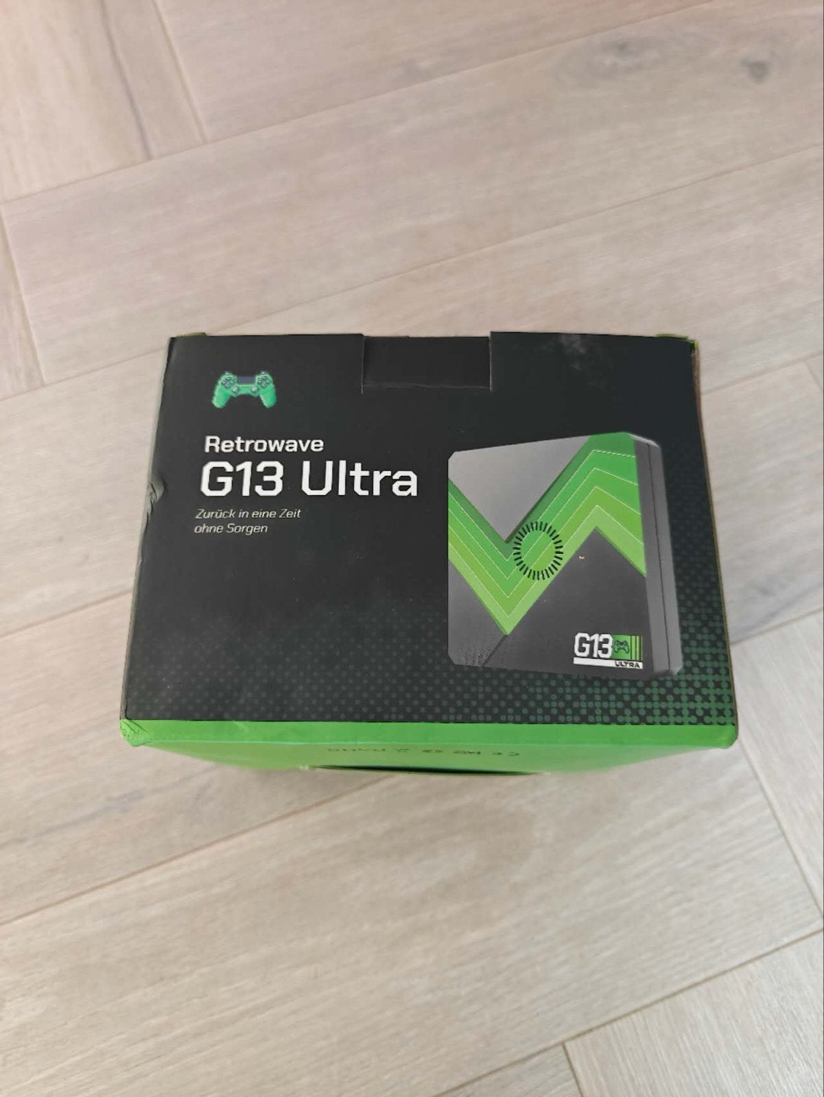 Retrowave G13 Ultra Retro Gaming Console met 2 controllers, Spelcomputers en Games, Spelcomputers | Overige, Nieuw, Overige merken