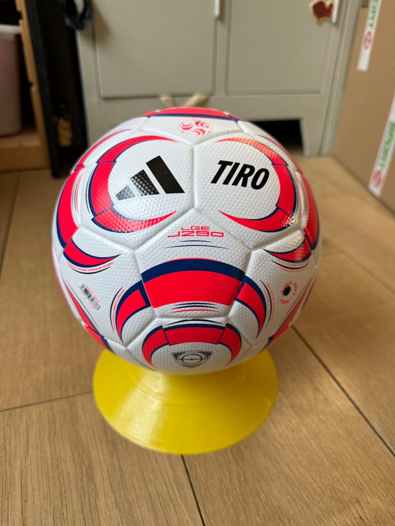 Adidas Tiro league junior voetbal maat 4, Maat XL, Ophalen of Verzenden, Zo goed als nieuw, Bal