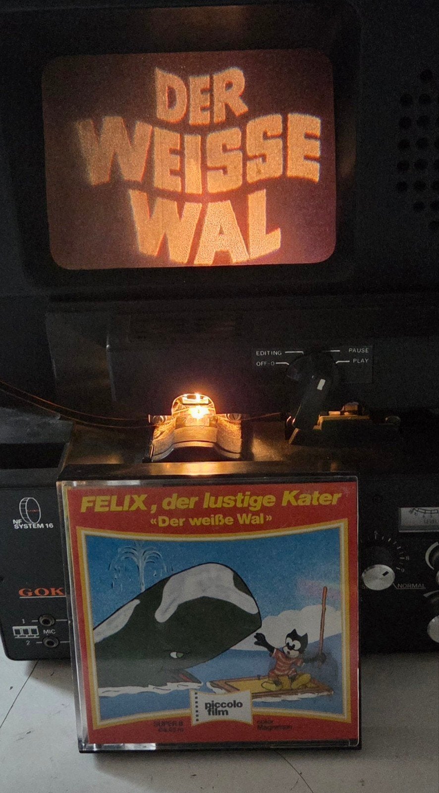 super 8 CARTOON FELIX DER WEIBE WAL kleur geluid, Ophalen of Verzenden, 8mm film