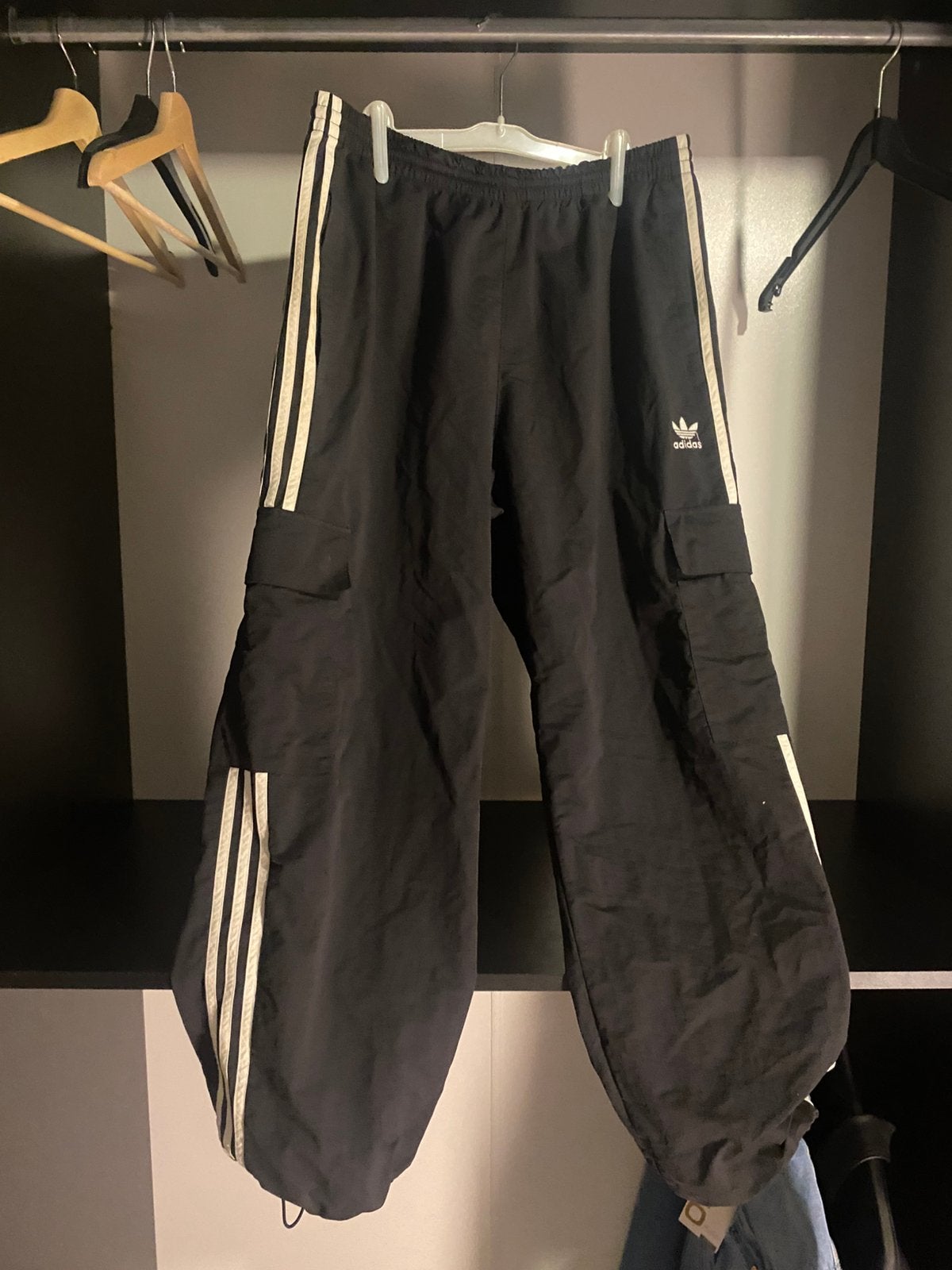 Adidas trackpants cargo, Ophalen, Gedragen, Maat 52/54 (L), Zwart