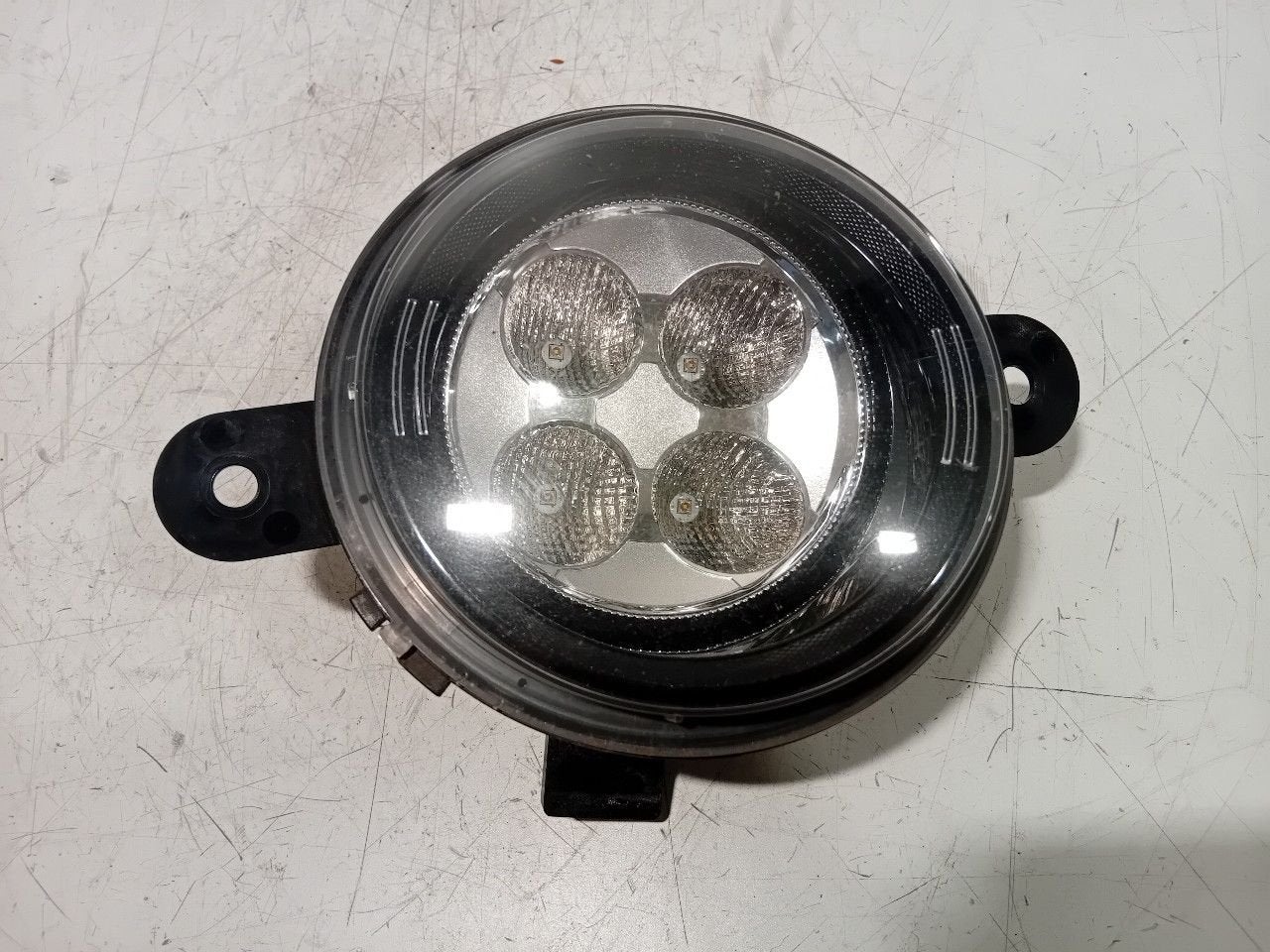 Daglichtrijverlichting rechts voor Renault Twingo, Onderdelen@venauto.nl, Van der Ven Autorecycling B.V., Gebruikt, Ettenseweg 76, 4706 PB Roosendaal, The Netherlands