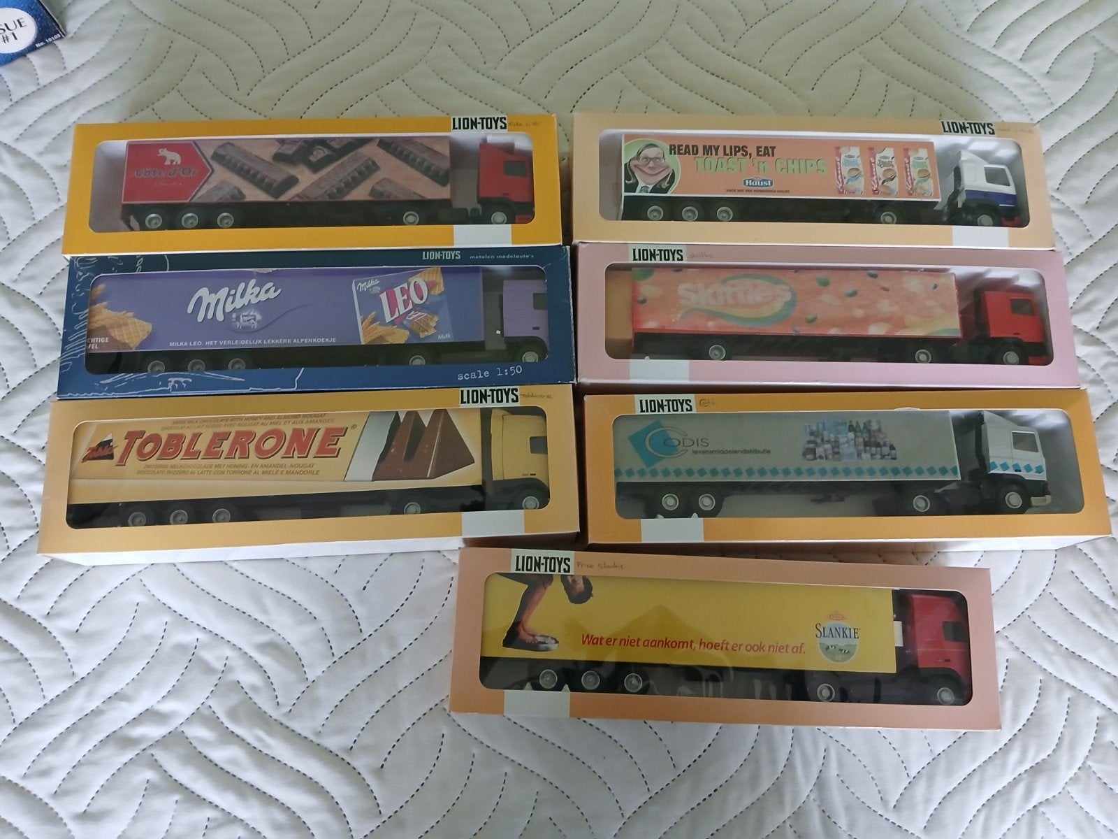 Vrachtauto's schaal 1:50, 1 auto 1:24, Ophalen, Zo goed als nieuw