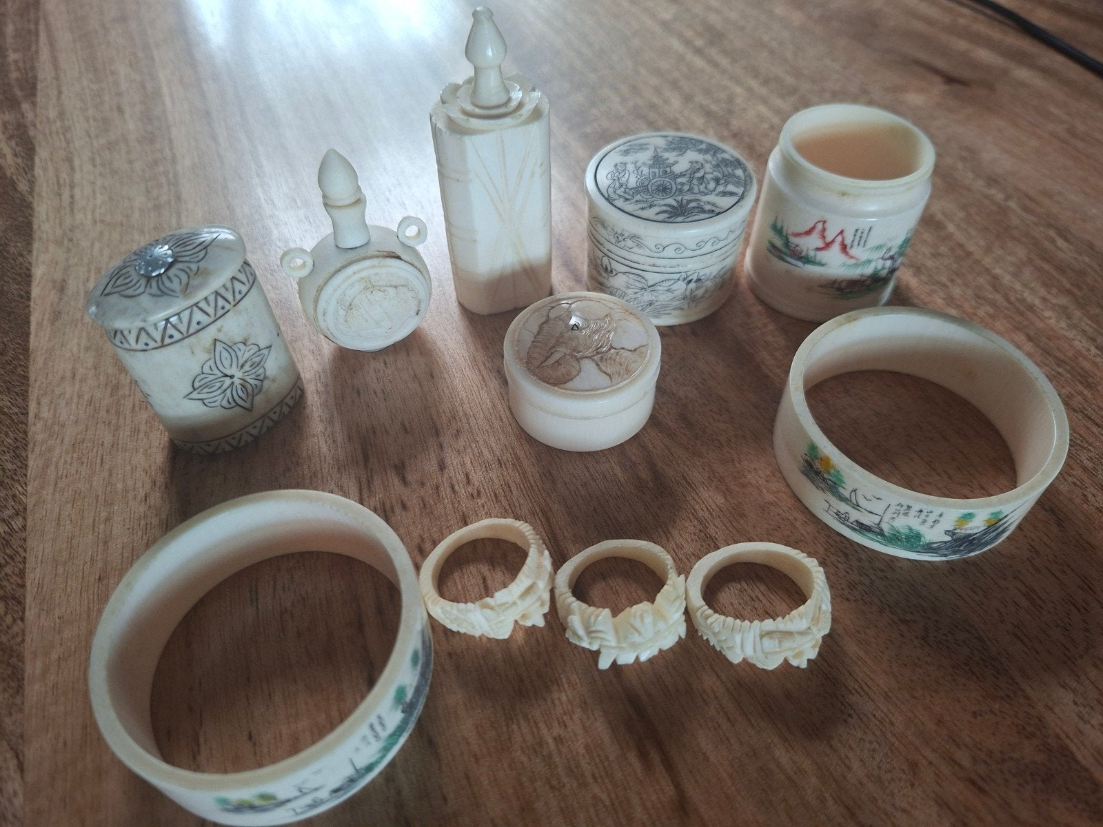 pillendoosje snuifdoosje parfumflesje natuurlijk materiaal, Antiek en Kunst, Curiosa en Brocante, Ophalen