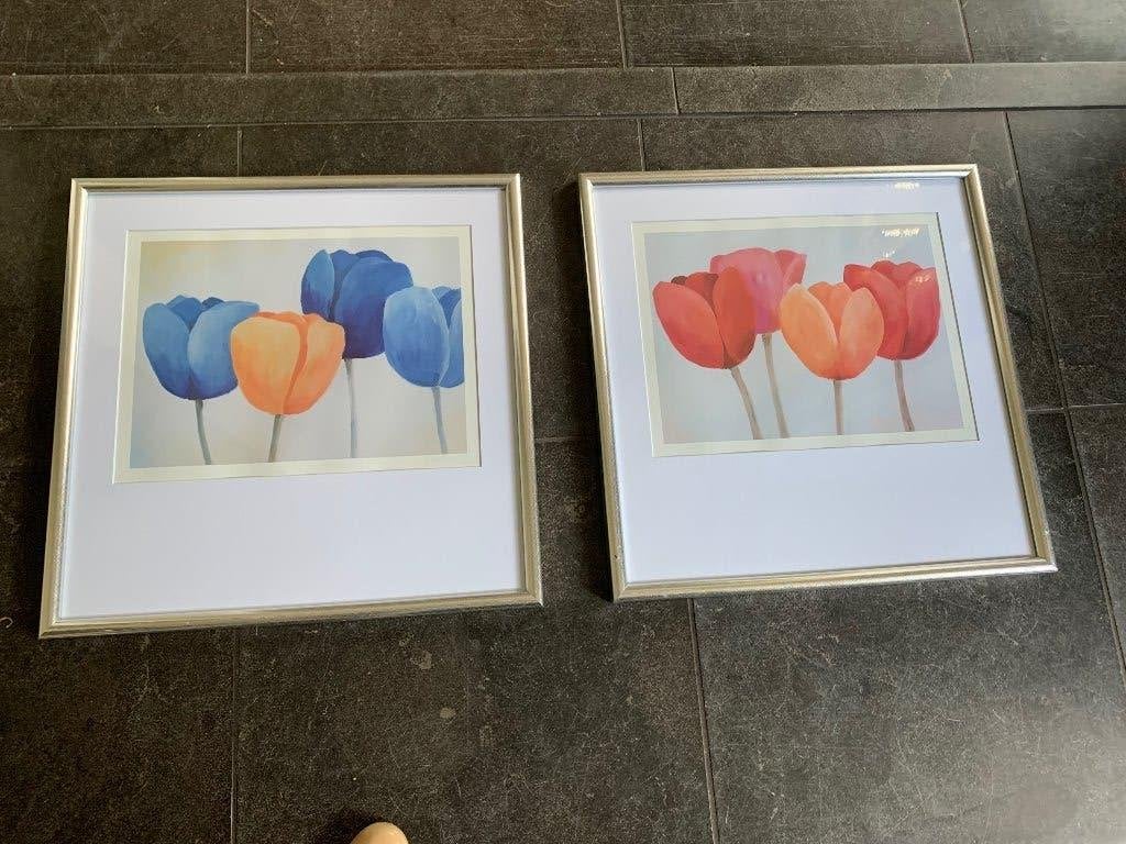 Britta Hansen zeefdruk Tulpen handgesigneerd 2 stuks, Antiek en Kunst, Ophalen of Verzenden, Overige materialen, Bloemen, Ophangklaar